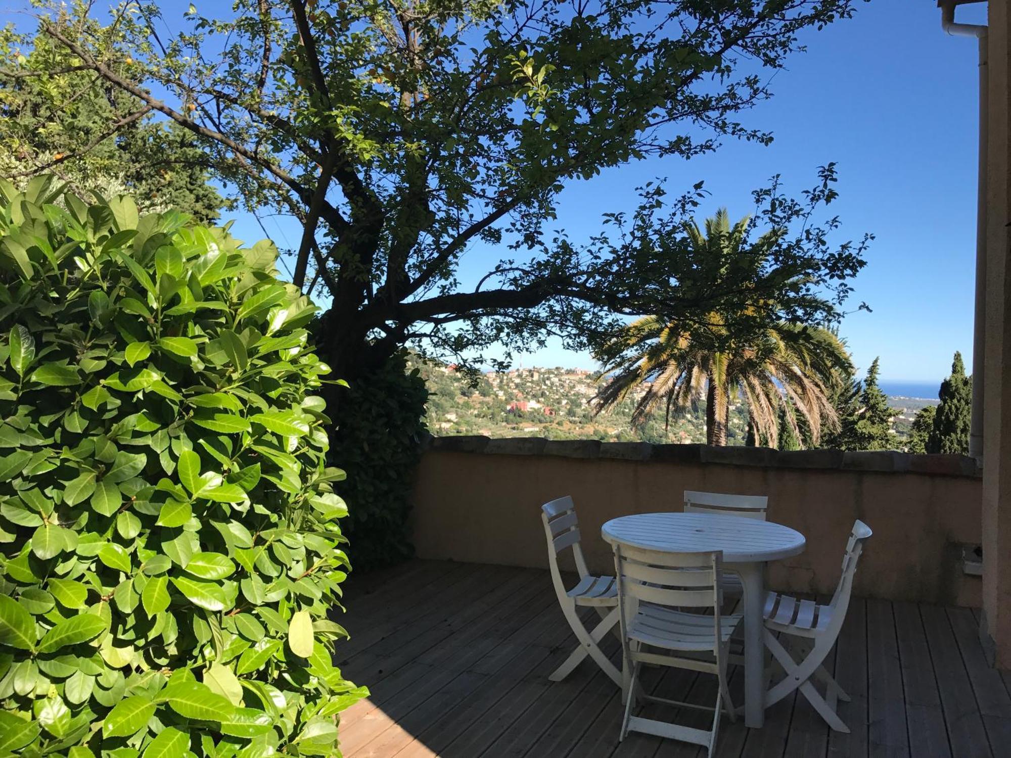 Residence Lou Naouc Grasse Exterior photo